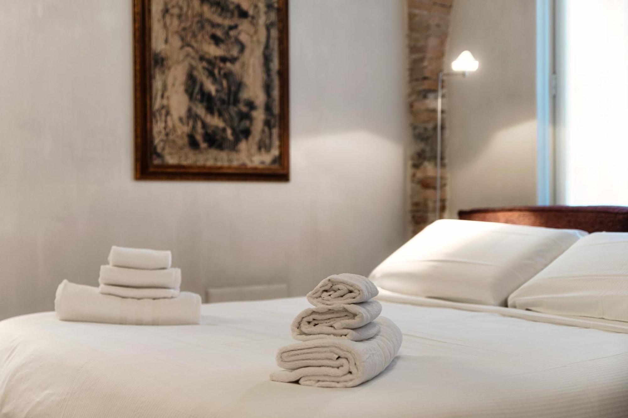Suites Lorodellago Como - The House Of Travelers Экстерьер фото